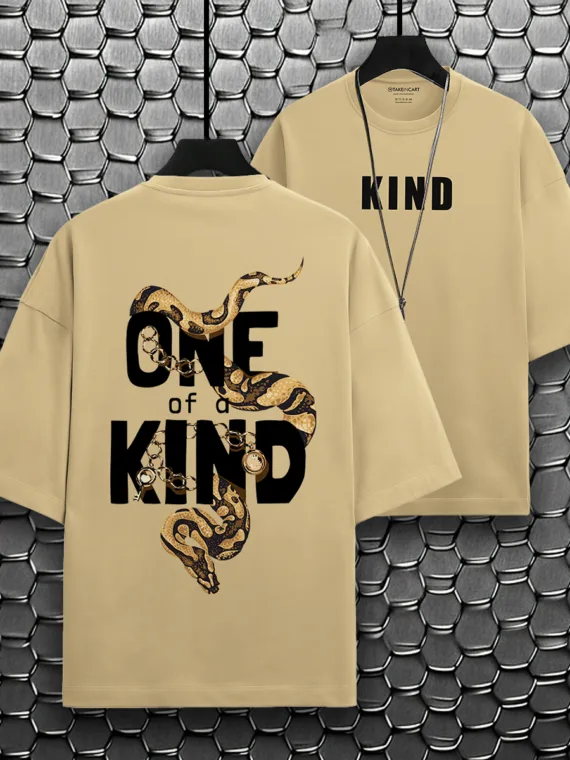 PYTHON VIBE OVERSIZED T-SHIRT